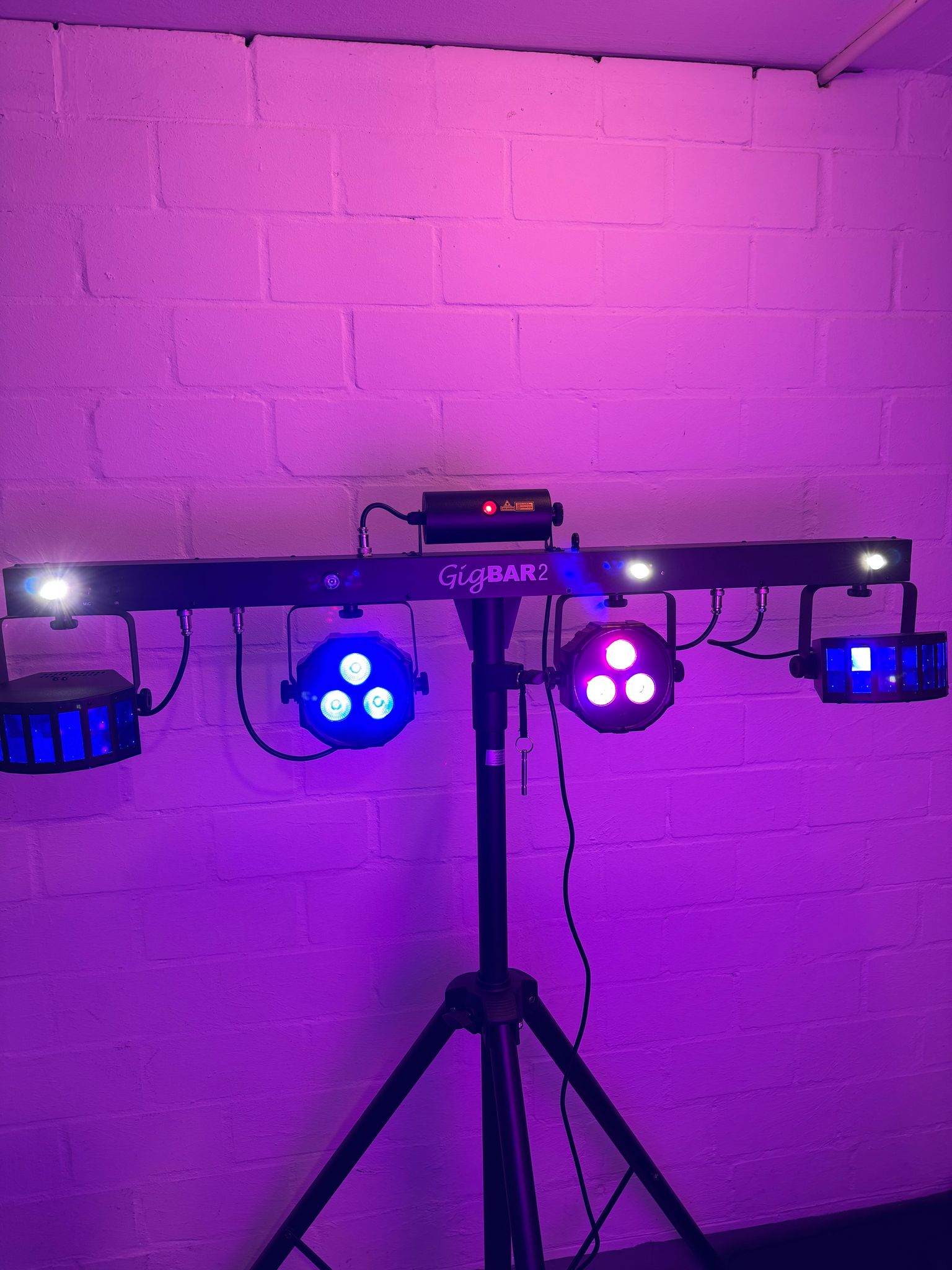 4-in-1-Beleuchtungssystem (Party Lichter) – Bild 3