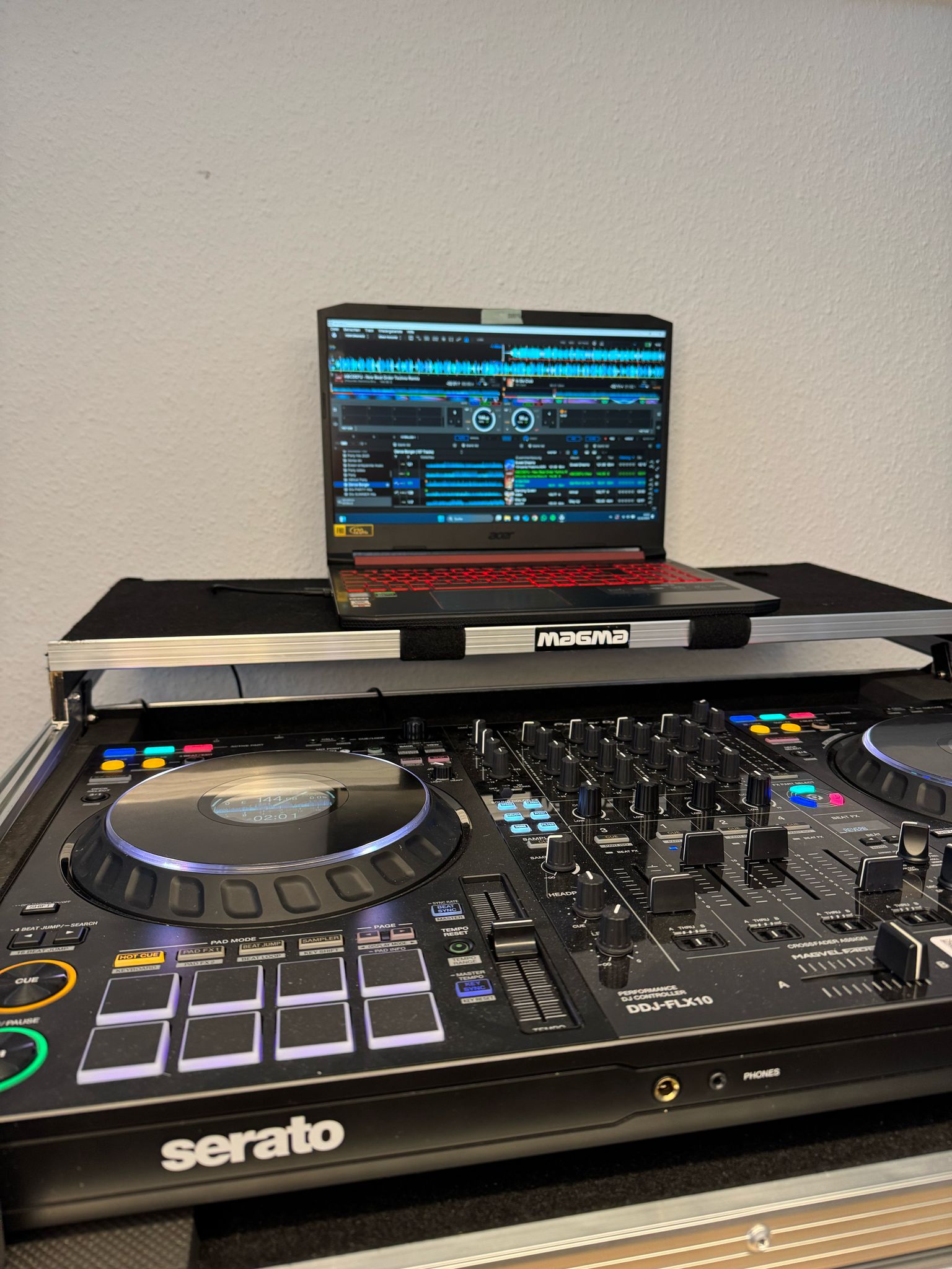 DDJ-FLX10 (DJ-Controller) – Bild 4