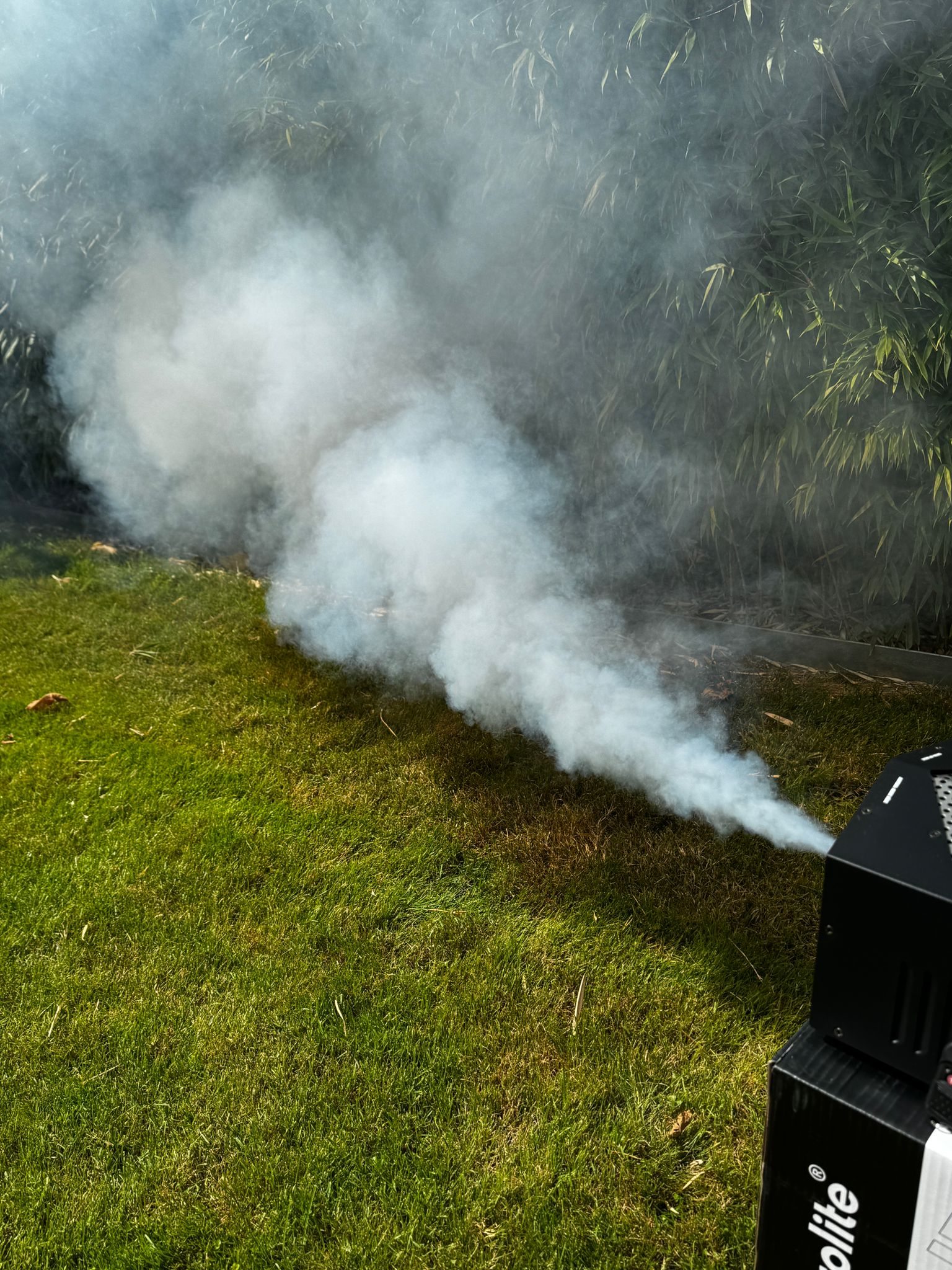 Große Nebelmaschine + Nebelflüssigkeit – Bild 3